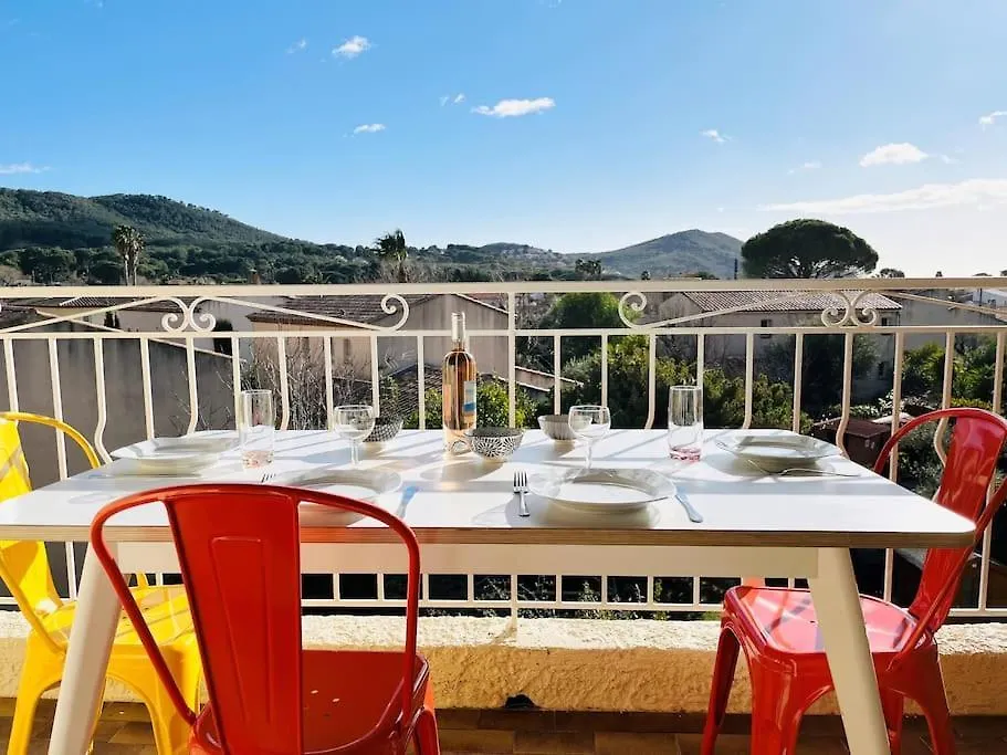 Cosy Appartement, Proche Mer Saint-Cyr-sur-Mer Apartmán