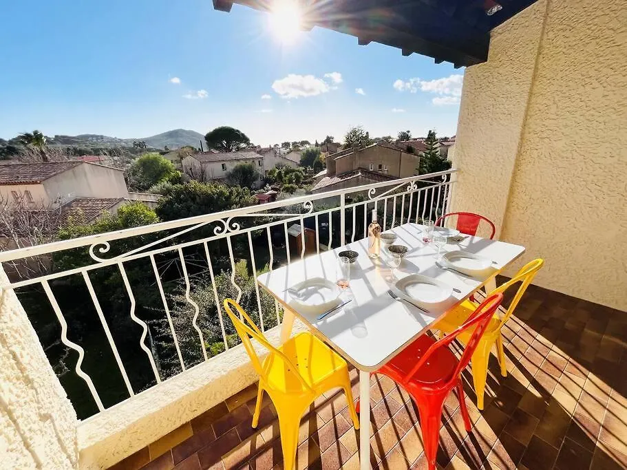 Cosy Appartement, Proche Mer Saint-Cyr-sur-Mer